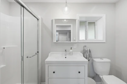 Hallway Photo of 34661 Elliot Avenue, Abbotsford, BC