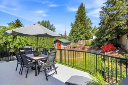 Outdoor Deck Photo of 34661 Elliot Avenue, Abbotsford, BC