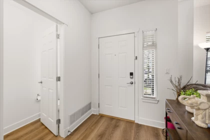 Office / Den Photo of 16539 59a Avenue, Surrey, BC