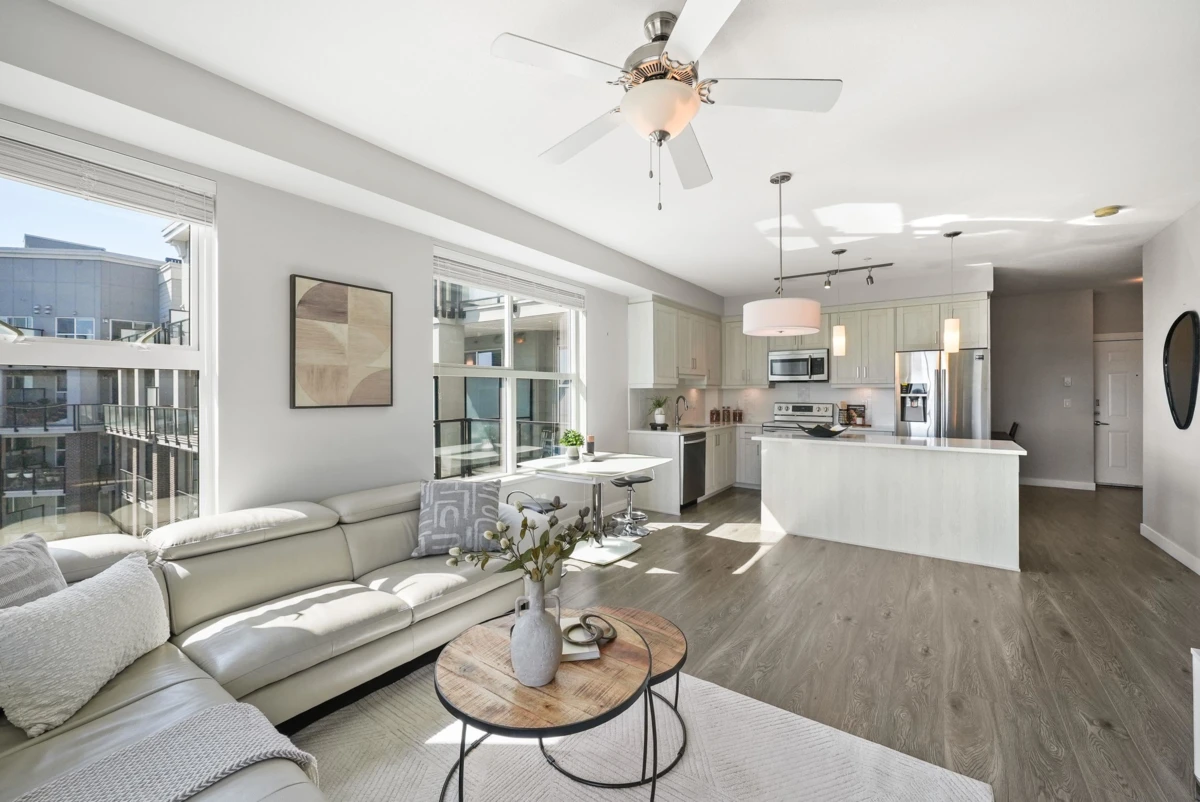 Dining Area Photo of 508 20826 72 Avenue, Langley, BC