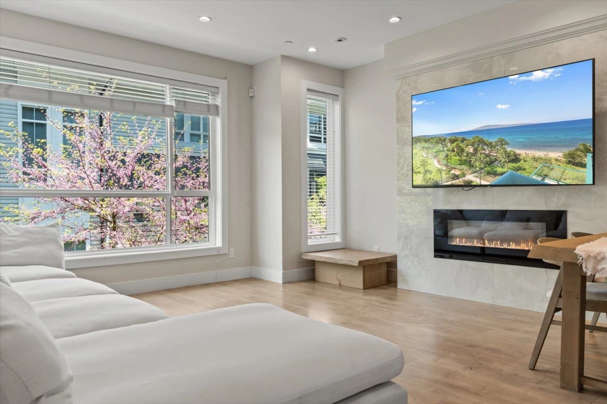 Living Room Photo of 10 16511 Watson Drive, Surrey, BC