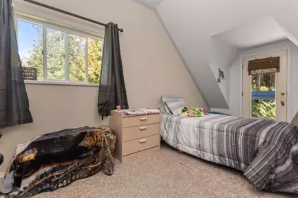 Mudroom Photo of 14450 Alpine Boulevard, Hope, BC