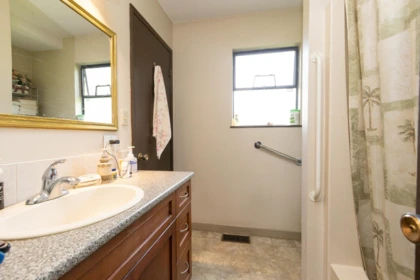 Guest Bathroom Photo of 3417 E Roxton Avenue, Coquitlam, BC