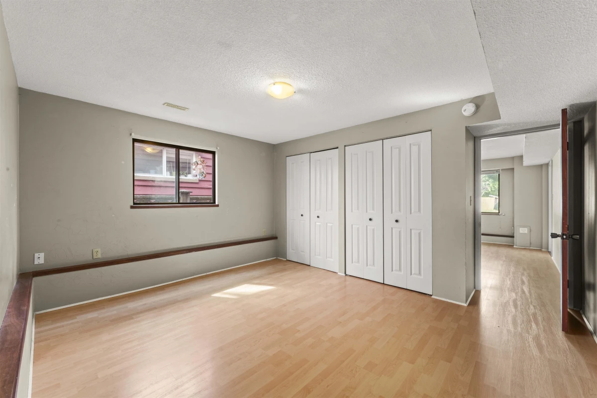 Dining Area Photo of 2514 E 49th Avenue, Vancouver, BC