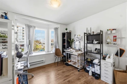 Pantry Photo of 15544 Russell Avenue, White Rock, BC