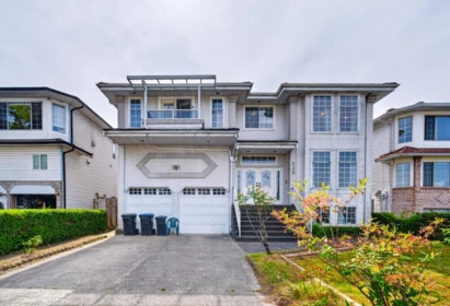 330 Wood Street, New Westminster, BC, New Westminster — Single Family Residence for sale