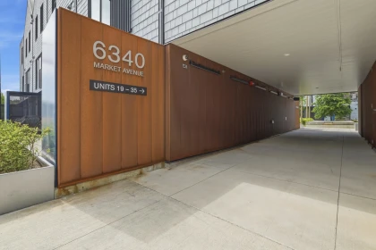 Hallway Photo of 29 6340 Market Avenue, Delta, BC