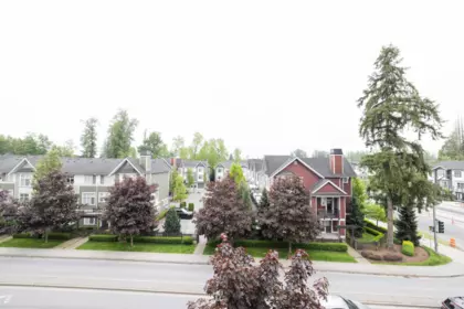 Outdoor Deck Photo of 418 20829 77a Avenue, Langley, BC