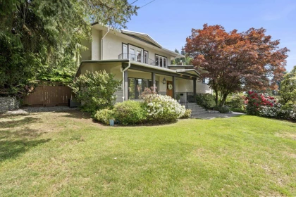 Backyard Photo of 4792 Cedarcrest Avenue, North Vancouver, BC