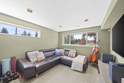 Basement Recreation Room Photo of 4792 Cedarcrest Avenue, North Vancouver, BC