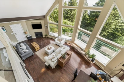 Breakfast Nook Photo of 1390 Eagle Cliff Road, Bowen Island, BC