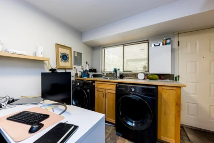 Hot Tub / Spa Photo of 1184 Riverside Drive, North Vancouver, BC