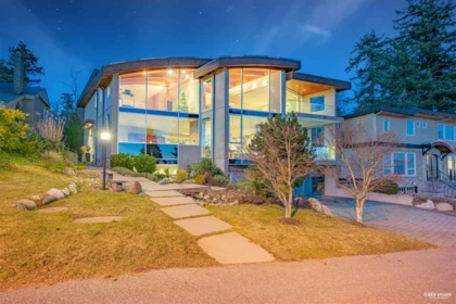 14523 Magdalen Avenue, White Rock, BC, White Rock — Single Family Residence for sale