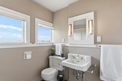 Office / Den Photo of 1971 W 36th Avenue, Vancouver, BC