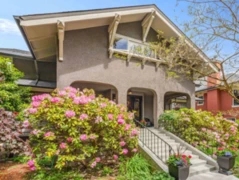 1971 W 36th Avenue, Vancouver, BC