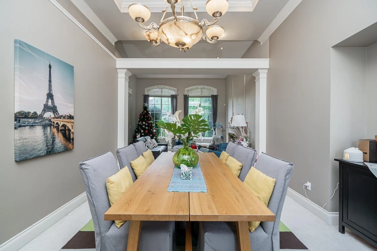 Dining Area Photo of 16337 113b Avenue, Surrey, BC