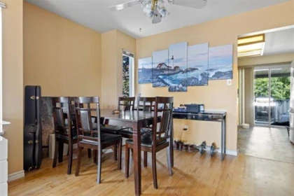 Kitchen Island Photo of 14271 67 Avenue, Surrey, BC