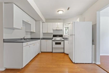 Laundry Room Photo of 14271 67 Avenue, Surrey, BC