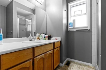 Walk-In Closet Photo of 14271 67 Avenue, Surrey, BC