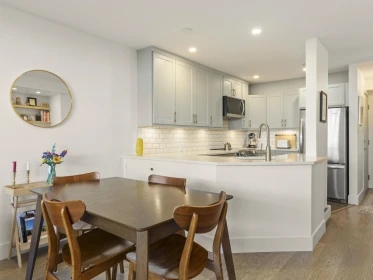 Kitchen Photo of 102 2287 W 3rd Avenue, Vancouver, BC