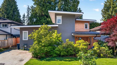 Family Room Photo of 2388 Patricia Avenue, Port Coquitlam, BC