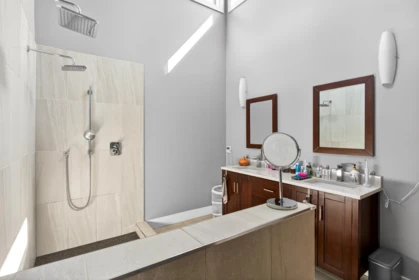 Laundry Room Photo of 2388 Patricia Avenue, Port Coquitlam, BC
