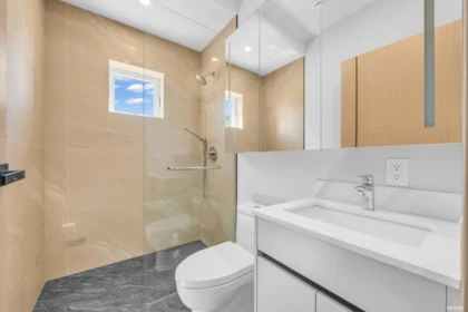 Powder Room Photo of 7711 Granville Street, Vancouver, BC