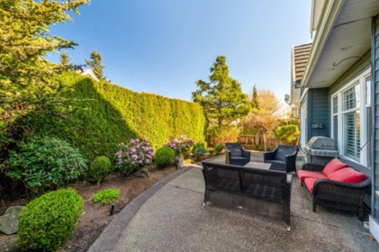 Hot Tub / Spa Photo of 15497 37a Avenue, Surrey, BC
