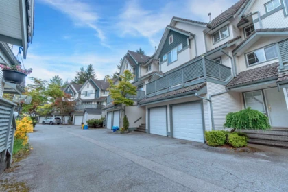 Garage Interior Photo of 5 2382 Parkway Boulevard, Coquitlam, BC