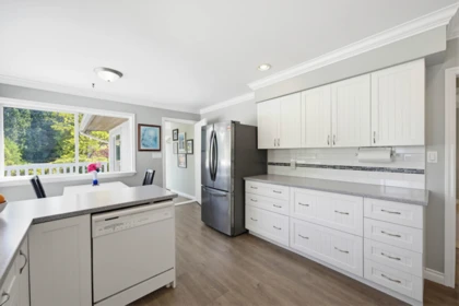 Guest Bathroom Photo of 24105 61 Avenue, Langley, BC