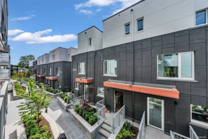 Hot Tub / Spa Photo of 2210 E 1st Avenue, Vancouver, BC