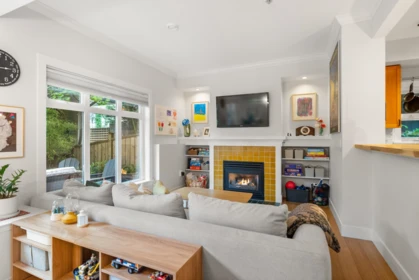Primary Bedroom Photo of 357 W 11th Avenue, Vancouver, BC
