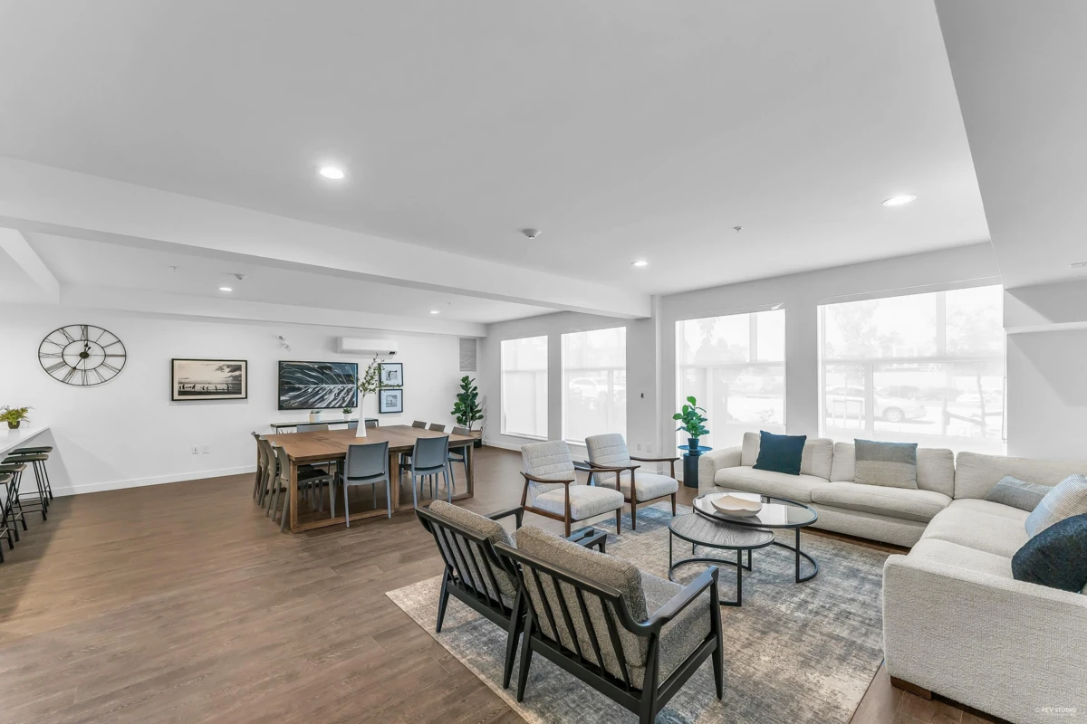 Dining Area Photo of A310 20834 80 Avenue, Langley, BC