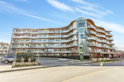 301 20416 Park Avenue, Langley, BC, Langley — Apartment/Condo for sale