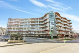 301 20416 Park Avenue, Langley, BC