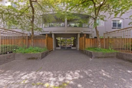 206 7475 138 Street, Surrey, BC