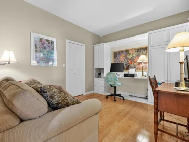 Hallway Photo of 7 15020 27a Avenue, Surrey, BC