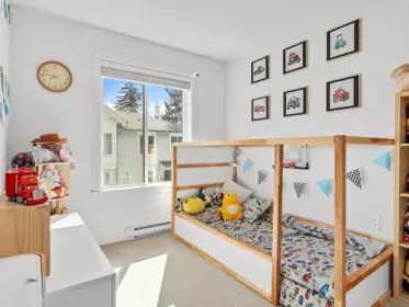 Entry Foyer Photo of 6 9688 162a Street, Surrey, BC