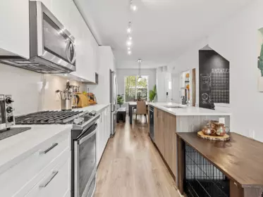 6 9688 162a Street, Surrey, BC, Surrey — Townhouse for sale
