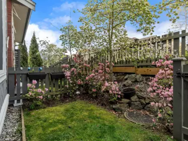 Garden / Landscaping Photo of 6 9688 162a Street, Surrey, BC