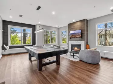 Hot Tub / Spa Photo of 6 9688 162a Street, Surrey, BC