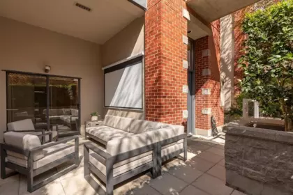 102 2228 Marstrand Avenue, Vancouver, BC, Vancouver — Apartment/Condo for sale
