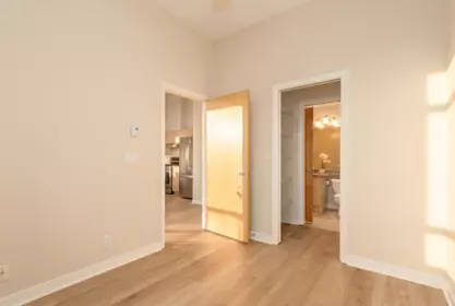 Powder Room Photo of 102 2228 Marstrand Avenue, Vancouver, BC