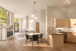 102 2228 Marstrand Avenue, Vancouver, BC