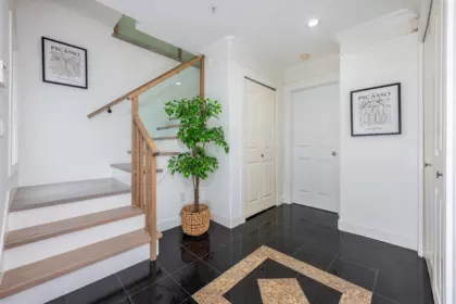 Staircase Photo of 748 E 62nd Avenue, Vancouver, BC