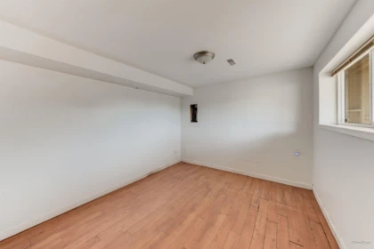 Community Amenities Photo (Clubhouse) of 15894 Thrift Avenue, White Rock, BC