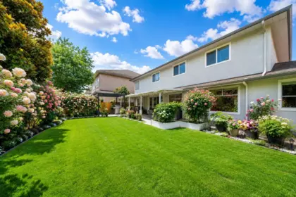Swimming Pool Photo of 8780 Scotchbrook Road, Richmond, BC