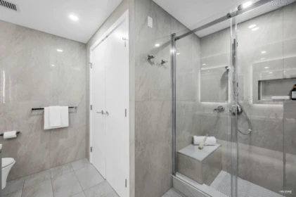 Guest Bathroom Photo of 301 1331 Marine Drive, West Vancouver, BC