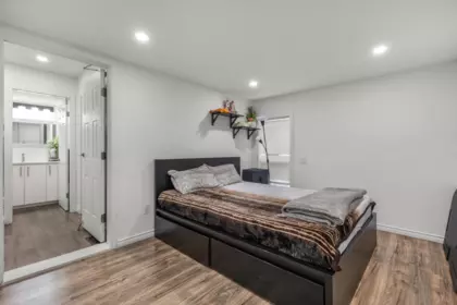 Laundry Room Photo of 35834 Eaglecrest Drive, Abbotsford, BC