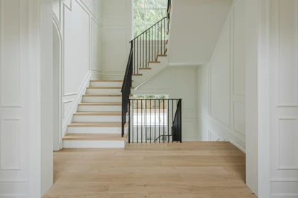 Entry Foyer Photo of 1688 127 Street, Surrey, BC